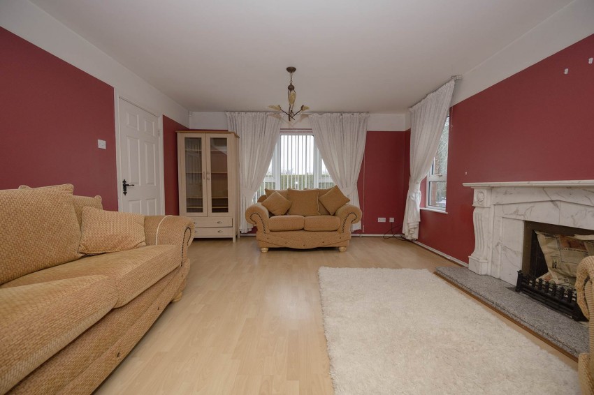 Images for 6 Furlong Avenue, Lurgan