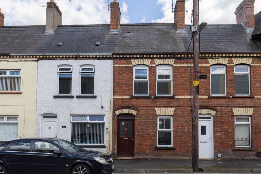 Images for 12 Brownlow Terrace, Lurgan