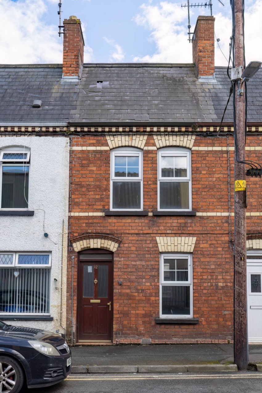 Images for 12 Brownlow Terrace, Lurgan