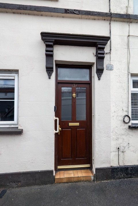 View Full Details for 137 Victoria Street, Lurgan