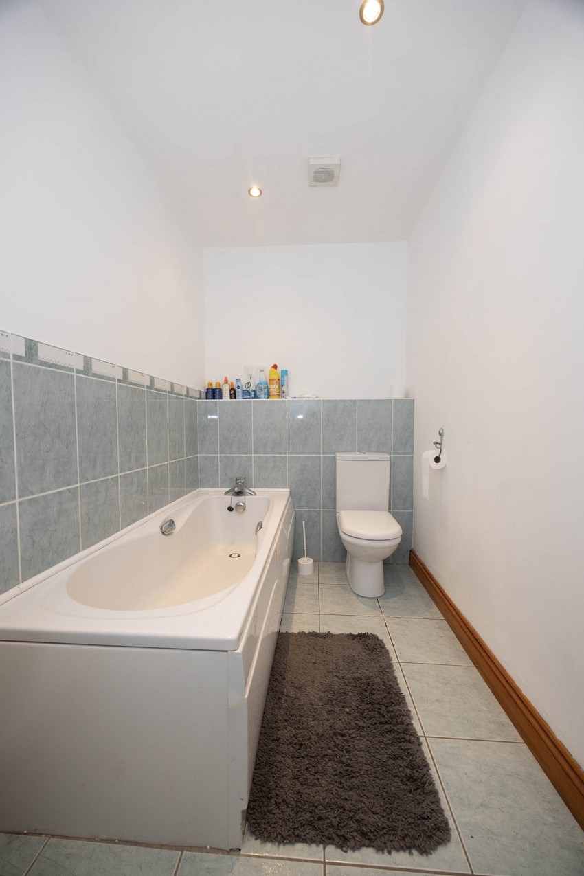 Images for 28 Silverwood Court, Lurgan