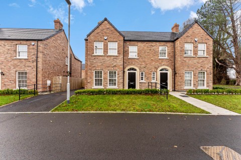 View Full Details for 45 Foxleigh Wood, Lurgan