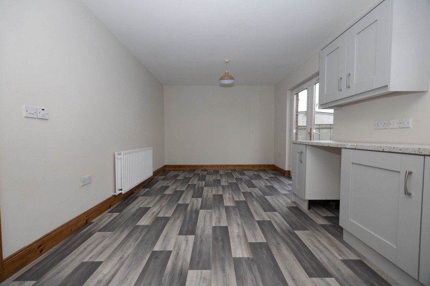 Images for 5 Riverglade Court, Lurgan