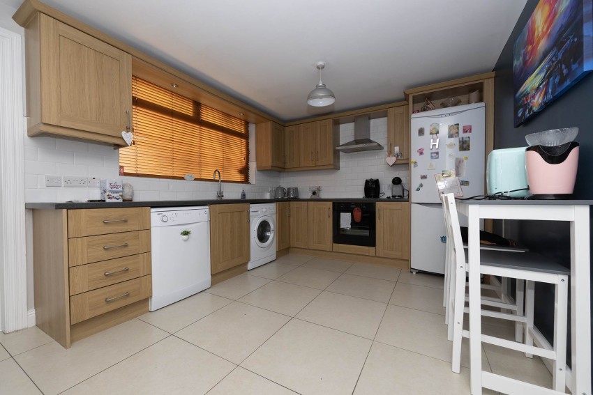 Images for 31 Brookvale Walk, Lurgan