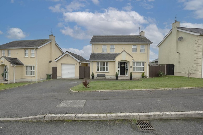 3 Fox`s Hill, Craigavon